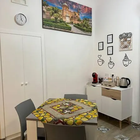 Tra I Vicoli Di Ballaro * Palermo