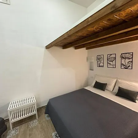 Tra I Vicoli Di Ballaro Apartment